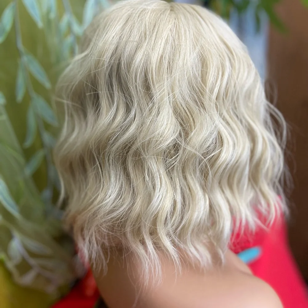 CLEARANCE stunning heatsafe atomic blonde bob